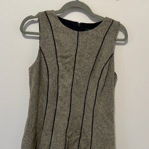 Lauren Ralph Lauren Wool Sleeveless Fit and Flare Dress w/Black Trim Size 10